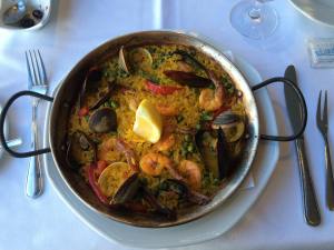 11056834_10153131369934450_548990022_n